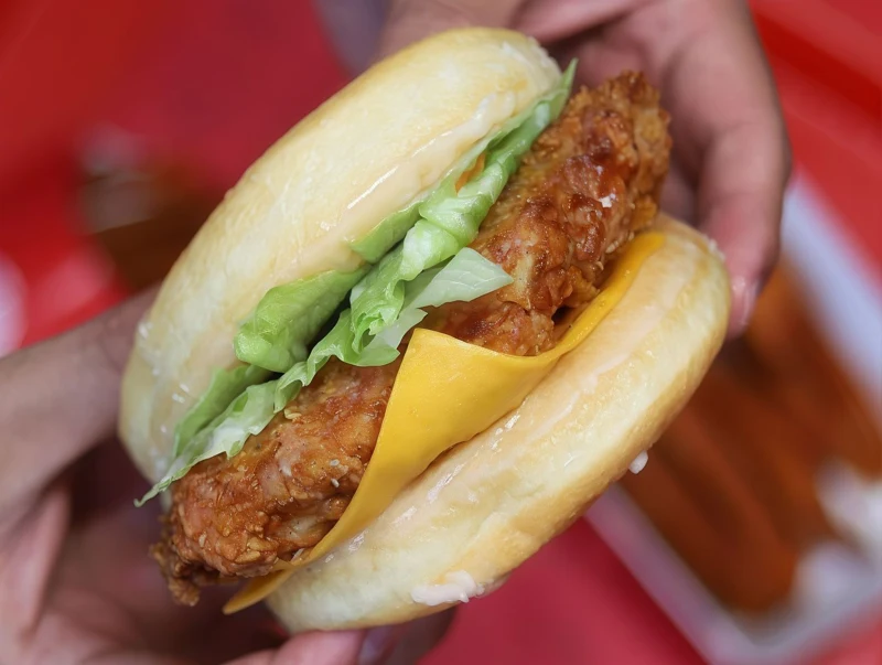 Classic Fried Chicken Burger